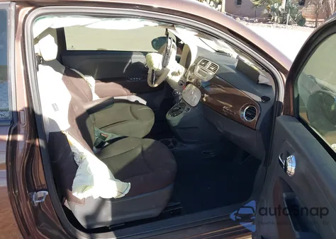 2013 Fiat 500 Pop z USA, uszkodzony, nr VIN 3C3CFFAR6DT555009